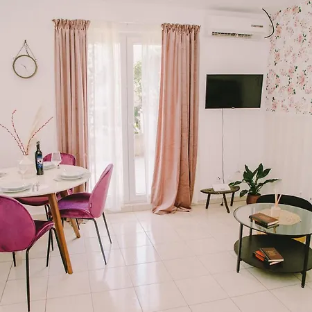 Jope Apartment